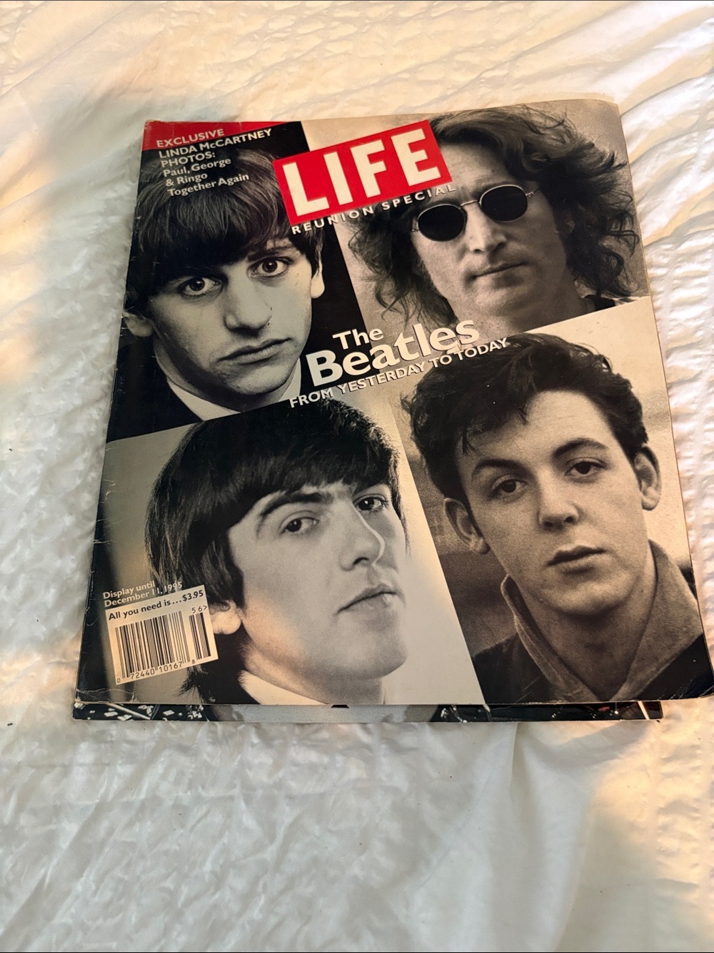 Magazine Beatles Special - Black & White Cover
